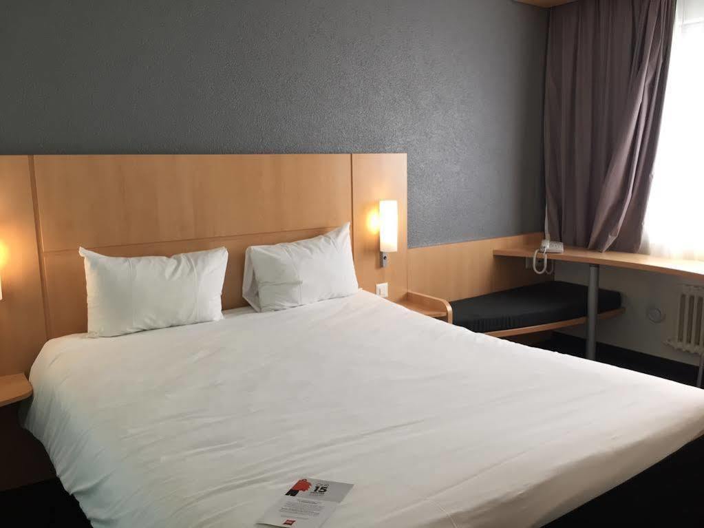 Ibis Geneve Centre Gare Hotel Exterior photo
